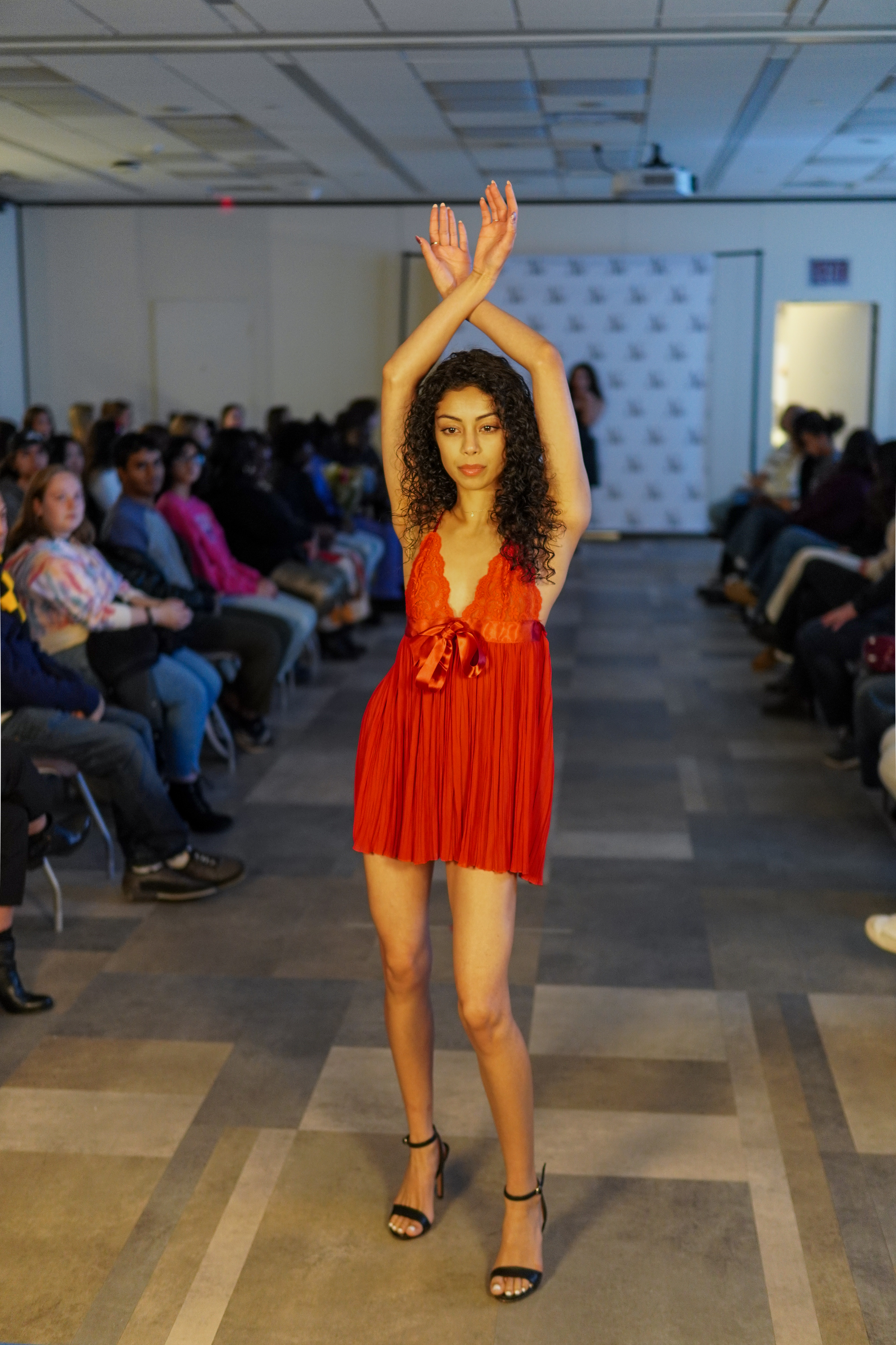 Noir Runway Minishow, photo 6.